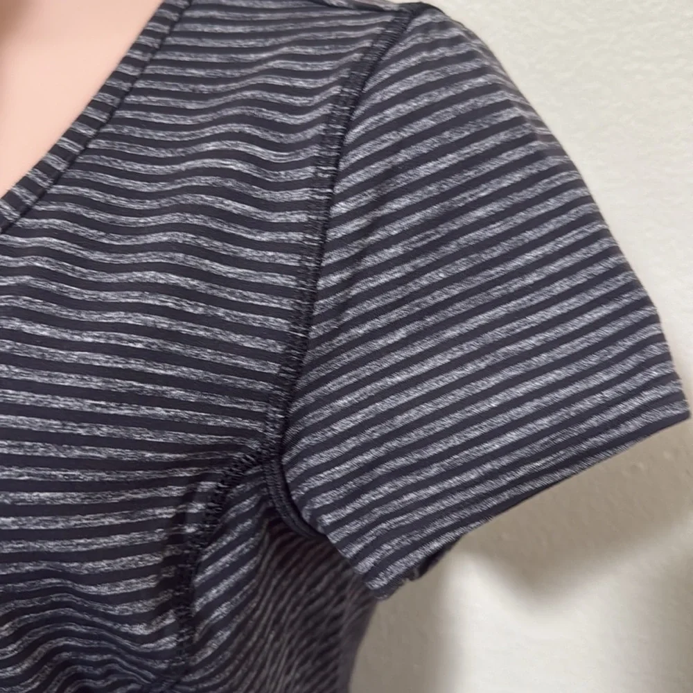 Duluth Trading Co NWT Womens Shirt Dress Size Small Stripes Stretch Pocket - Picture 5 of 8